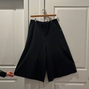 ADOLF RODRÍGUEZ Velvet Wide Leg Trousers size 9-10. Euro 42